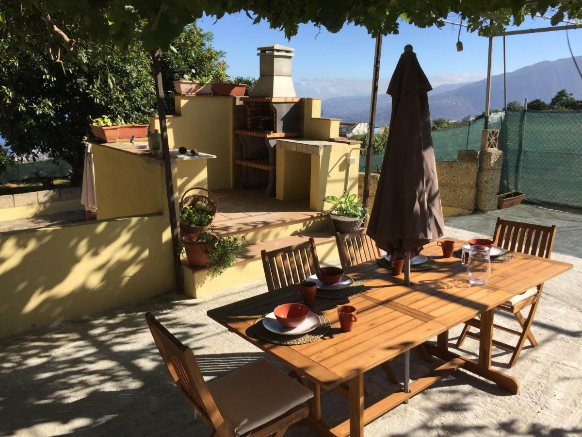 Casitas Uvas Y Viñas Сasa de vacaciones Los Realejos